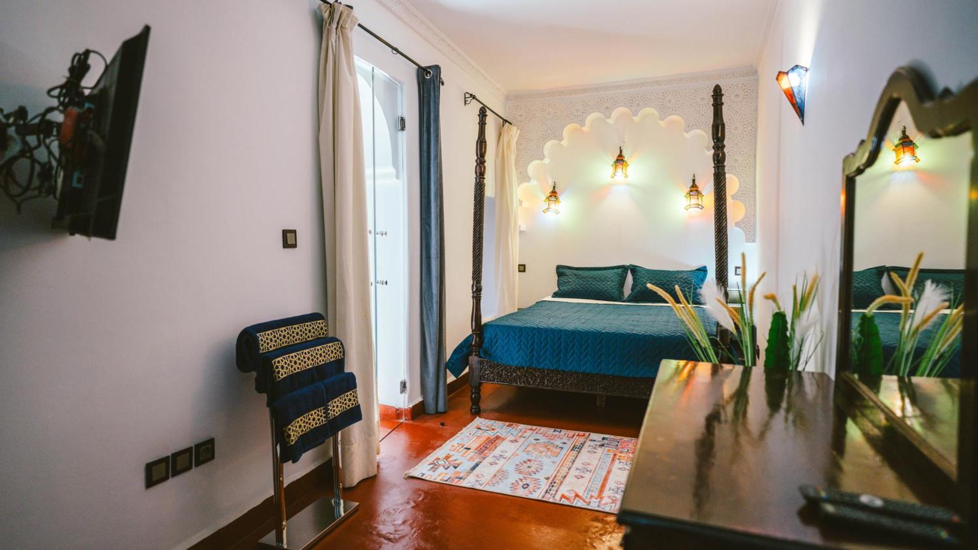 Zaman Villa *