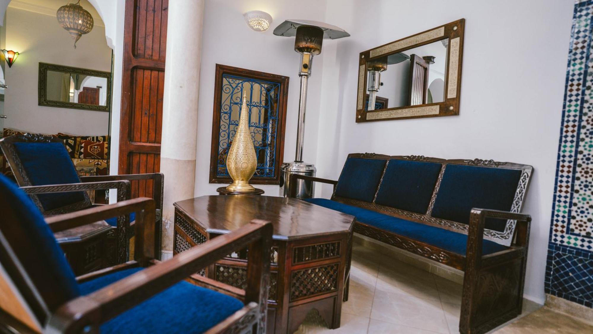 Zaman Villa *